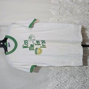 Vintage Mickeys Kiss Me I'm Irish Sneakers T-Shirt sz X-Large